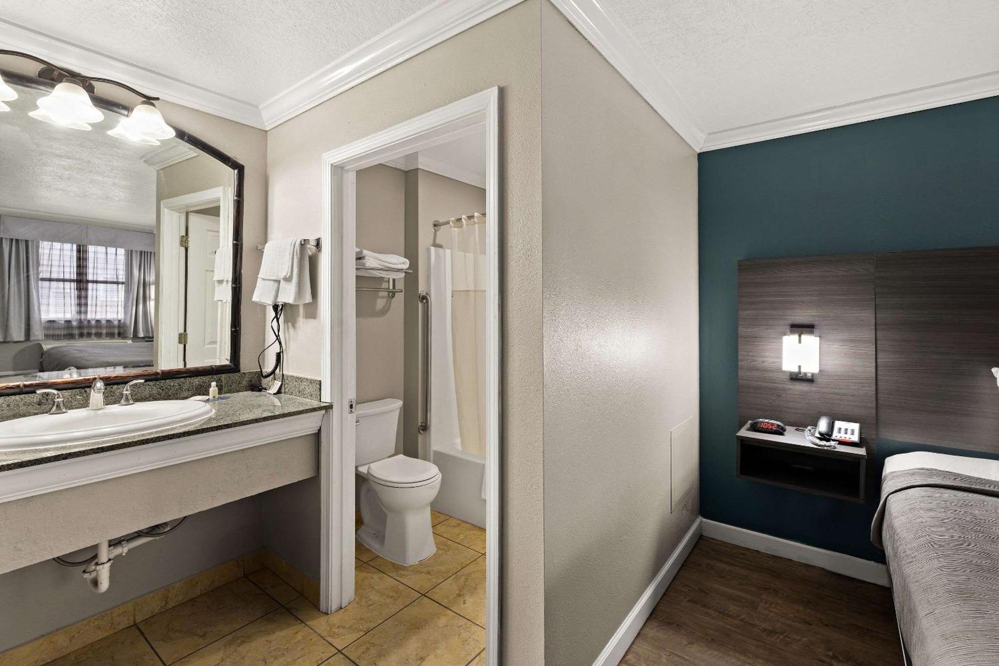 Quality Inn Ocean Springs Exterior foto