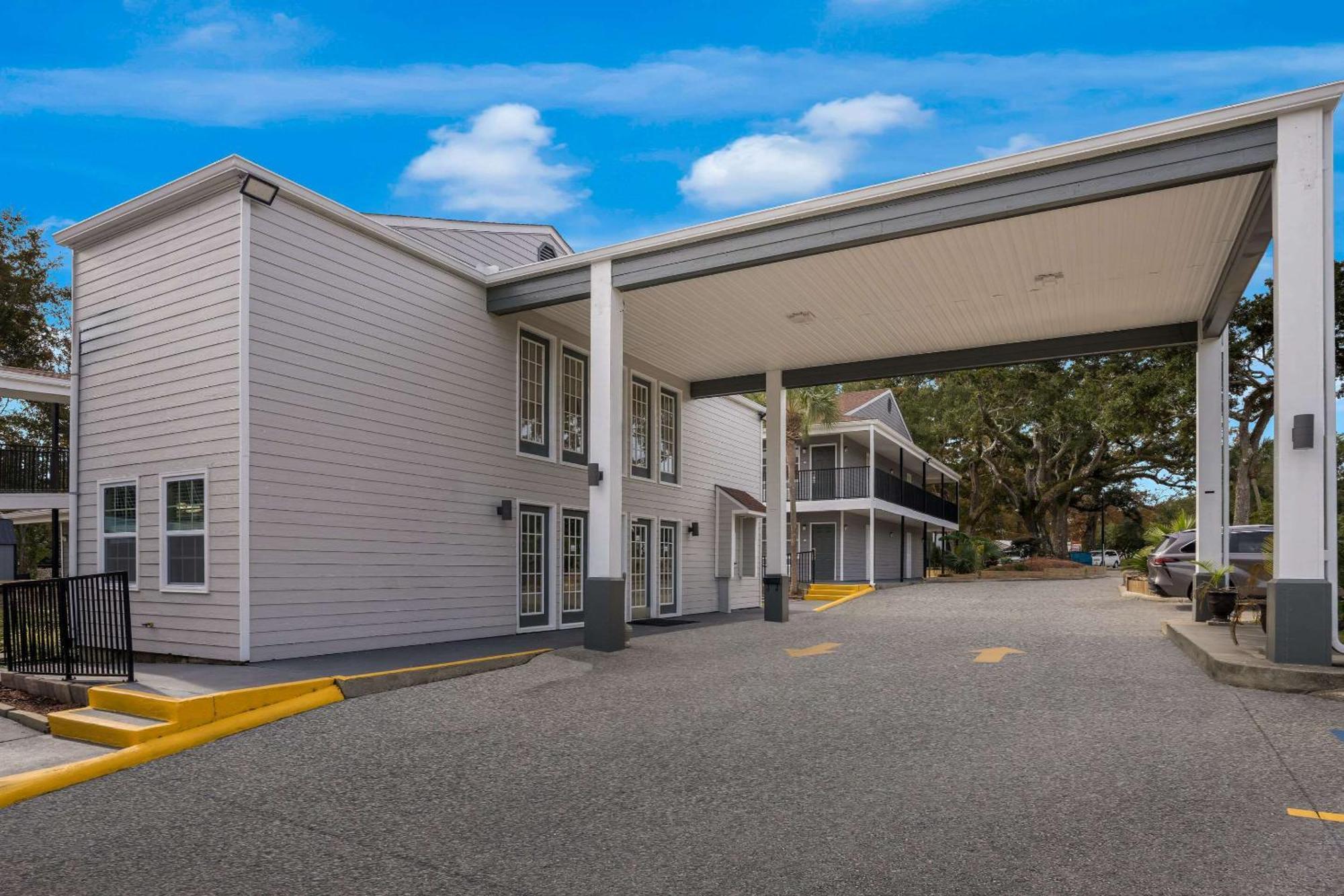 Quality Inn Ocean Springs Exterior foto